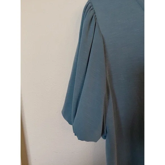 New W/ Tag Green Envelope Los Angeles Green Flutter Sleeve Top Womens Sz  XL - Picture 2 of 6